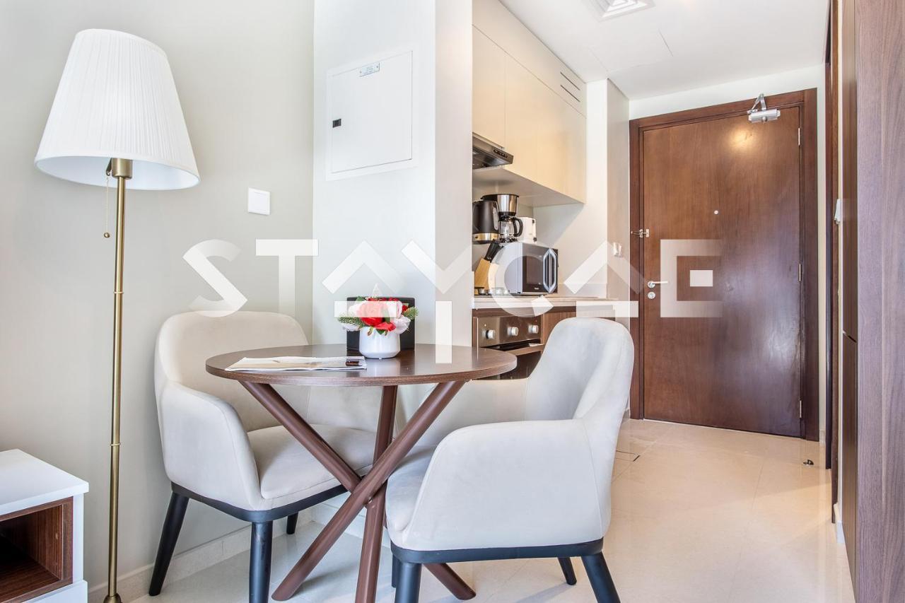 Vera By Damac Elegant Stay Near Downtown, Business Bay - Staycae Dubai Bagian luar foto